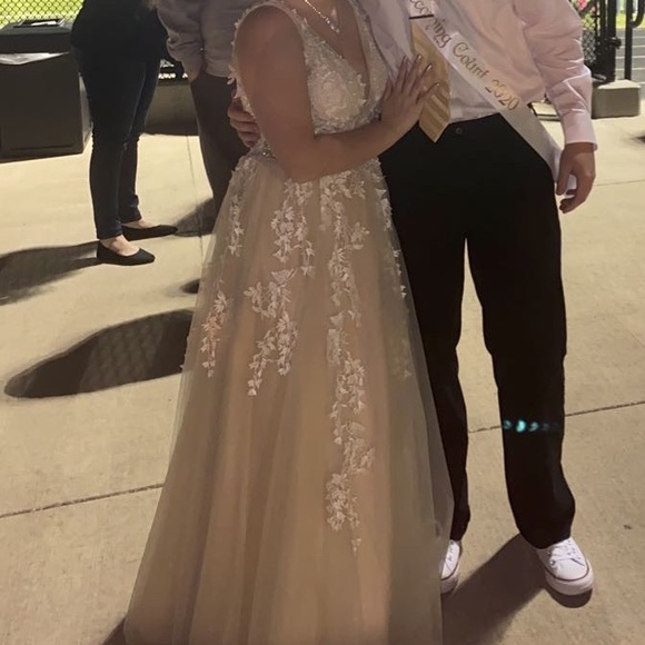 homecoming/prom dress - Picture 3 of 5